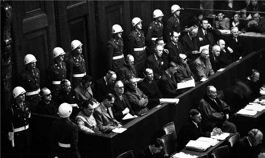 Nürnberški proces. Izvor: https://library.stanford.edu/node/173313; https://www.hmd.org.uk/resource/20-november-1945-nuremberg-trials-begin/; https://www.geopoliticalmonitor.com/the-enduring-legacy-of-the-nuremberg-and-tokyo-trials-1945-1948/