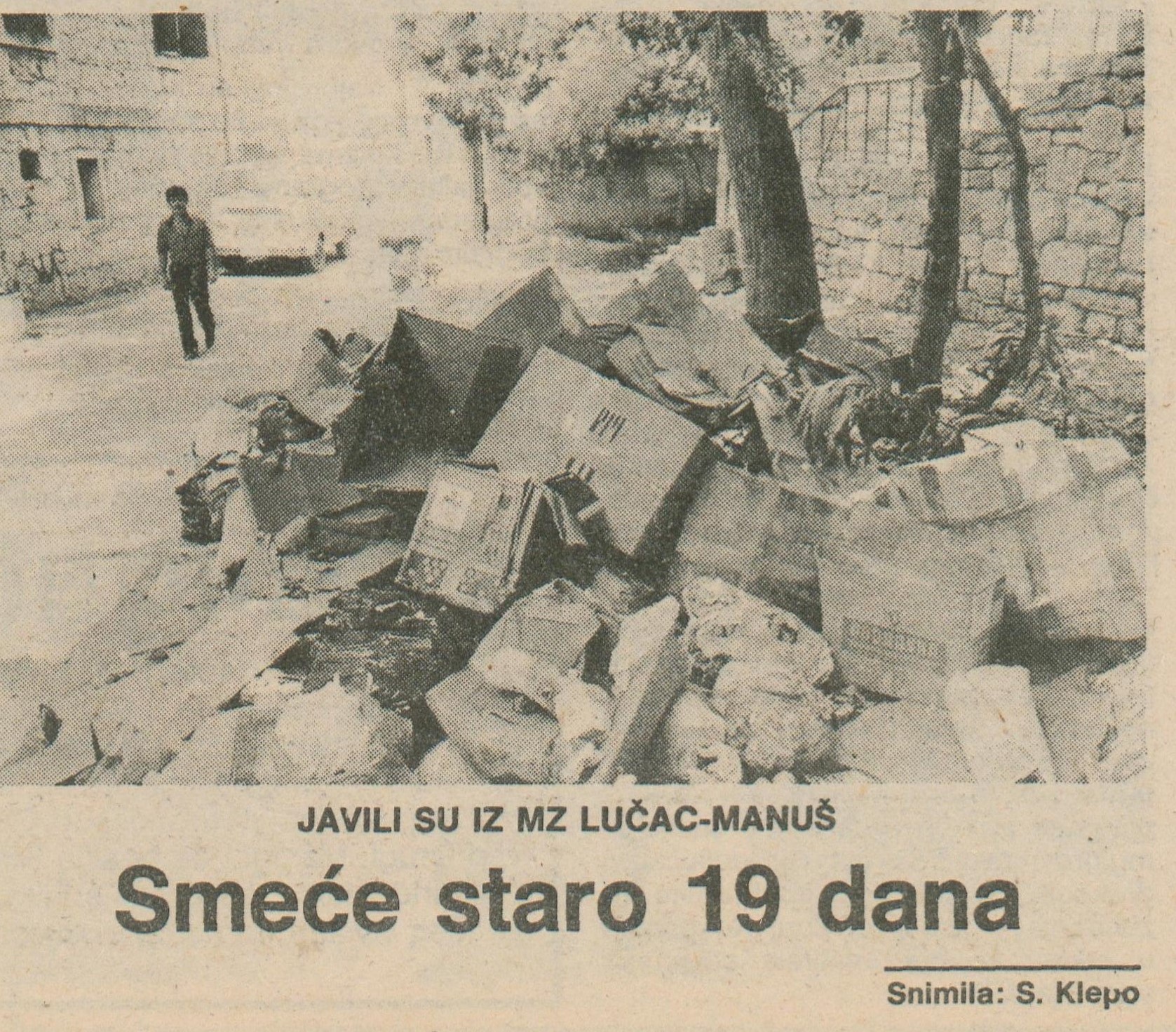 Foto-reportaža „Slobodne Dalmacije“ iz lipnja 1988. o neočišćenom smeću u Splitu (IZVOR: Slobodna Dalmacija, Split, 29. lipnja 1988., str. 7)